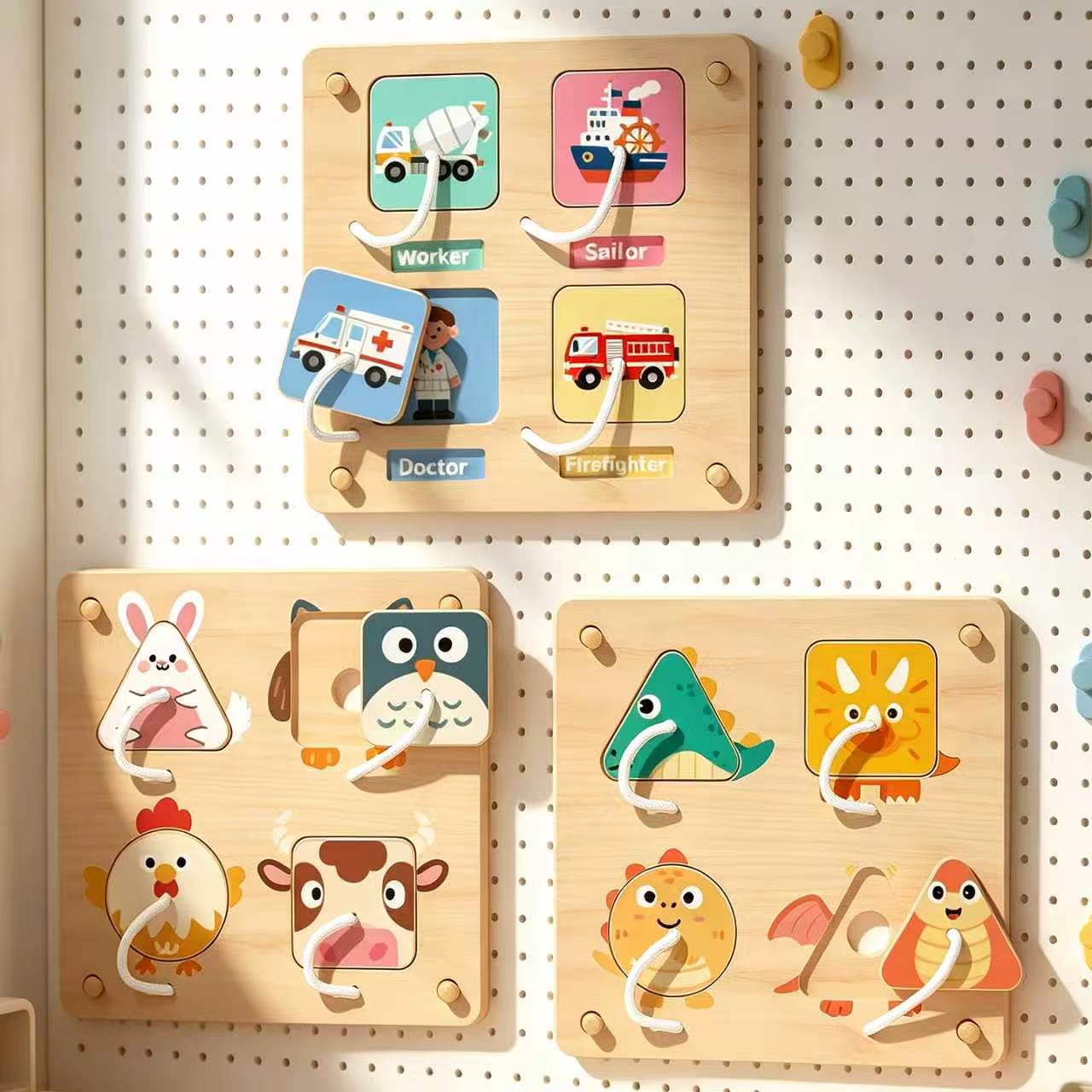 Montessori Wooden Busy Board Toddler - Planche d'activités Montessori en bois, accessoires