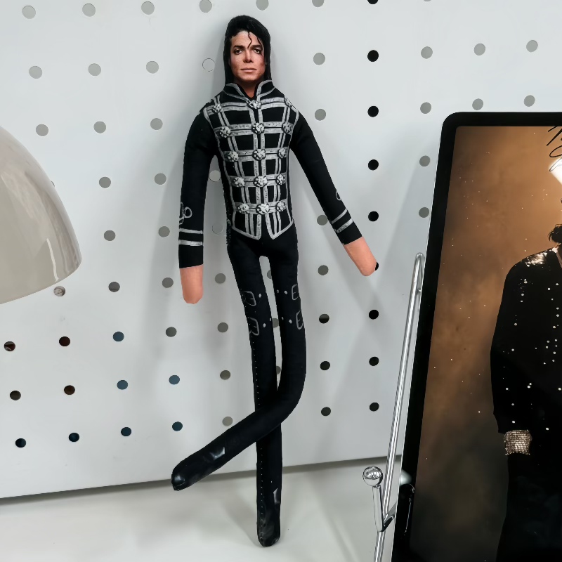 Figurine articulée Michael Jac - Dolls avis et prix